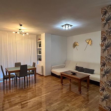 Vut El Parque -Con Piscina En Verano - Aparcamiento En Calle Y Parking Gratis En El Centro Сьюдад-Реаль Экстерьер фото